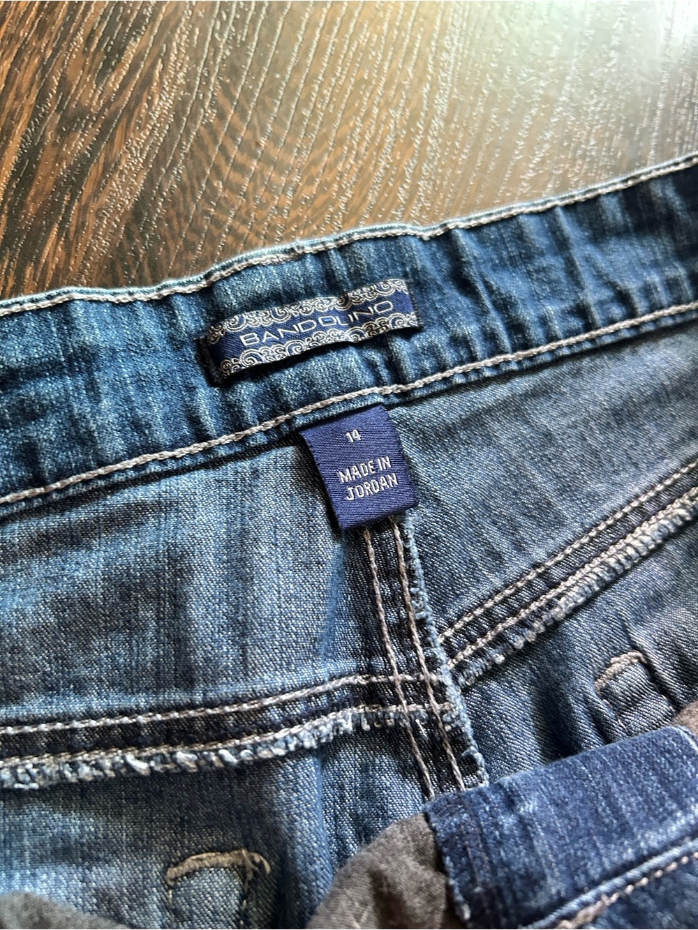 Bandolino Women's Dark Indigo High-Rise  capri Jeans